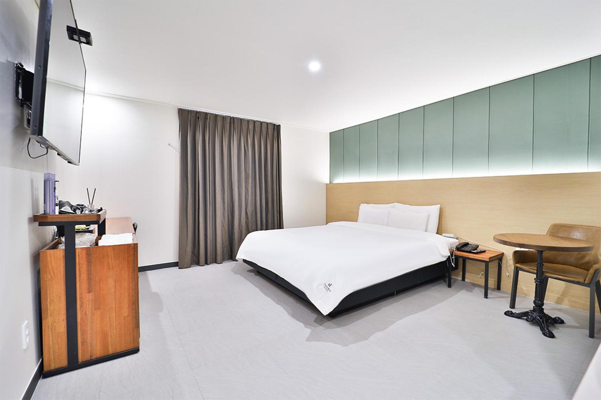 Calm Rest Hotel Busan Sasang ภายนอก รูปภาพ