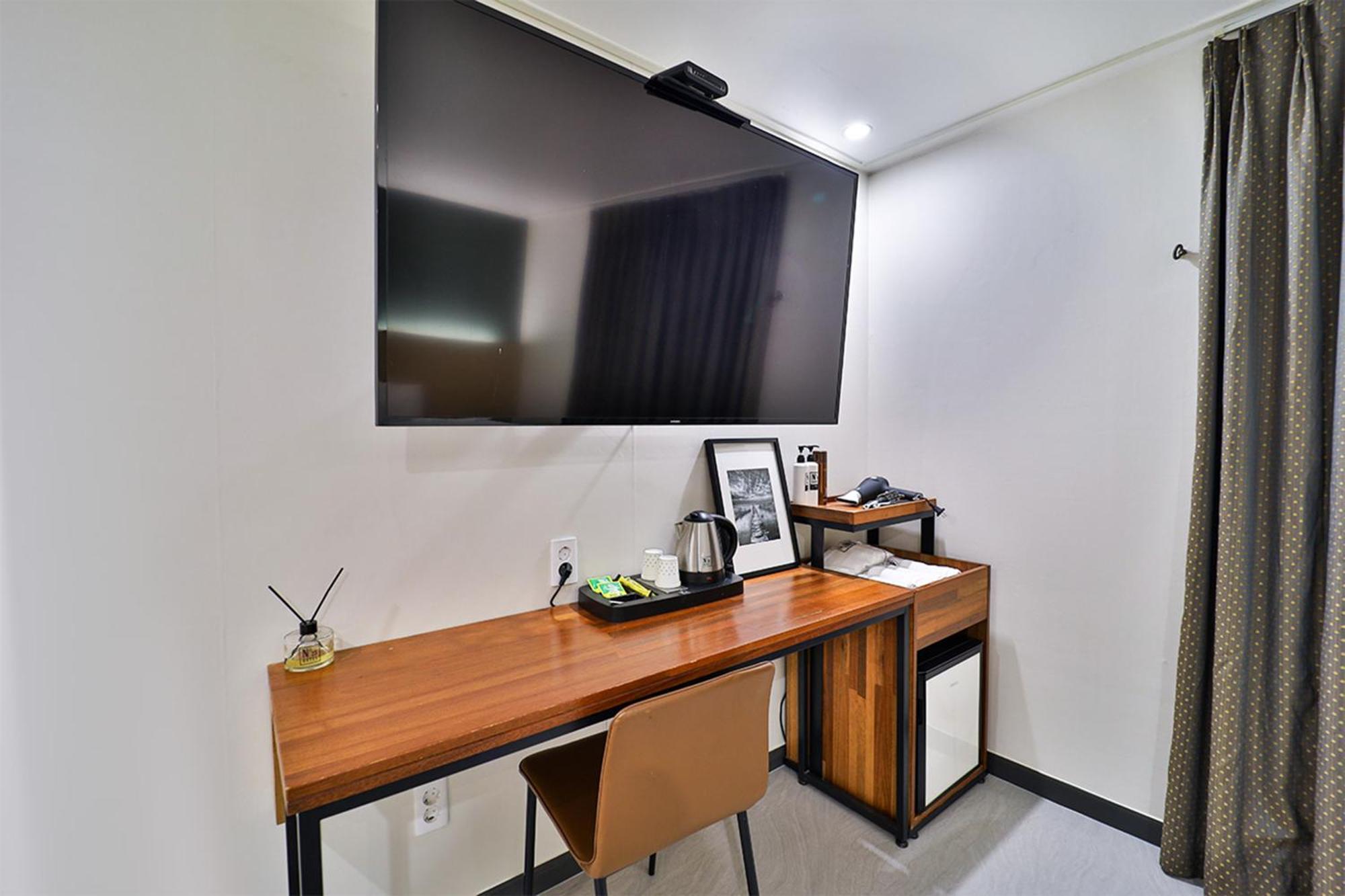 Calm Rest Hotel Busan Sasang ภายนอก รูปภาพ