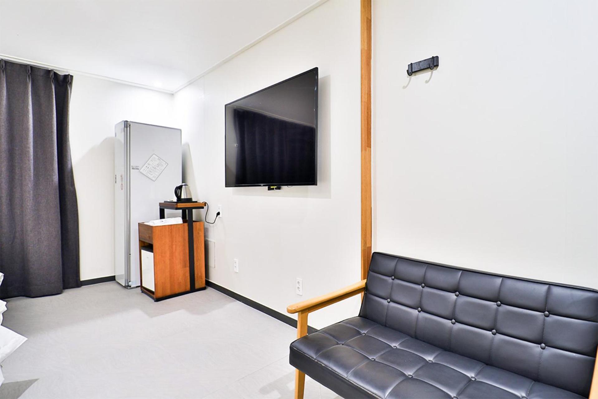 Calm Rest Hotel Busan Sasang ภายนอก รูปภาพ